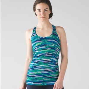 Lululemon CRB Seven Wonders Multi - Size 8 - Great condition